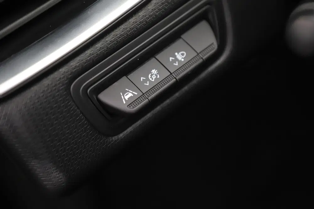 Renault Clio 1.0 TCe 90 Equilibre 6-bak Navigatie Carpl uit 2023, foto 13