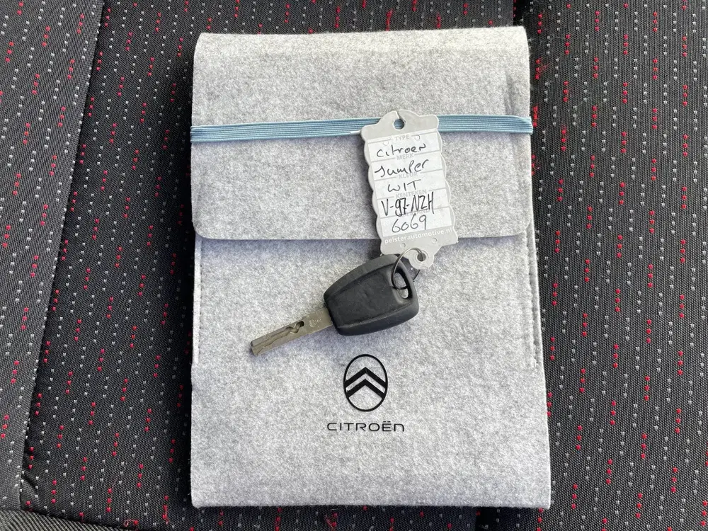 Citroën Jumper 2.2 BlueHDi 165pk L4H2 Airco uit 2024, foto 6