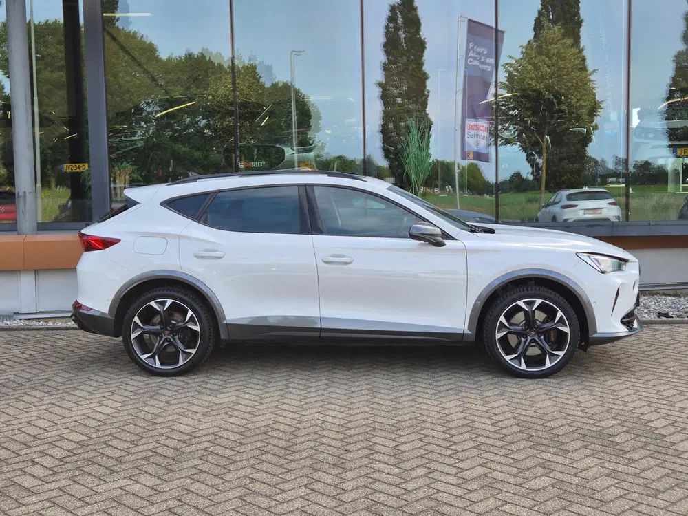 Cupra Formentor 1.4 e-Hybrid VZ Performance Pano uit 2024, foto 4