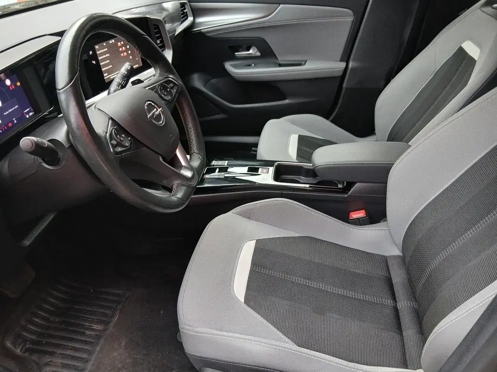 Opel Mokka 1.2 Turbo Elegance Automaat uit 2023, foto 11