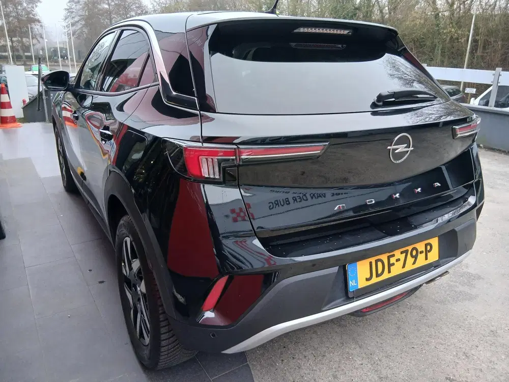 Opel Mokka 1.2 Turbo Elegance Automaat uit 2023, foto 4
