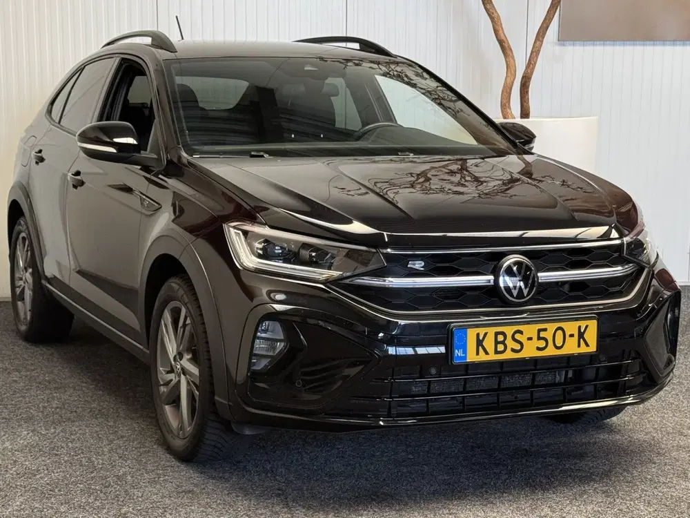 Volkswagen Taigo 1.0 TSI R-LINE NAVIGATIE ADAPTIVE CRUISE C uit 2022, foto 2