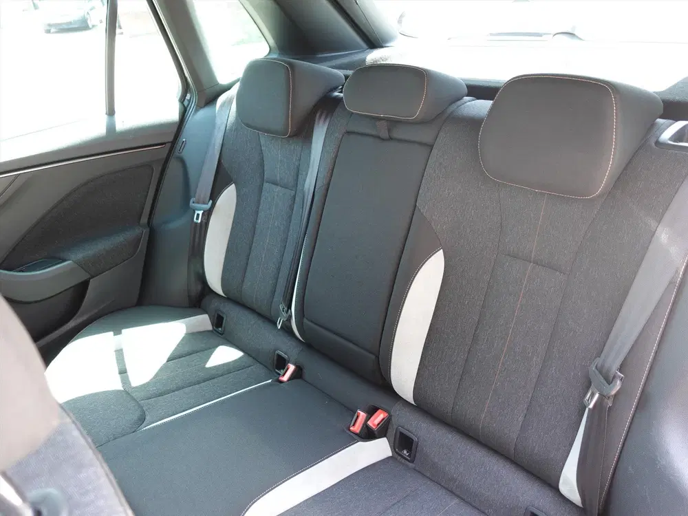 Skoda Kamiq 1.0 TSI DSG-7 Sport Business RIJKLAAR uit 2024, foto 14