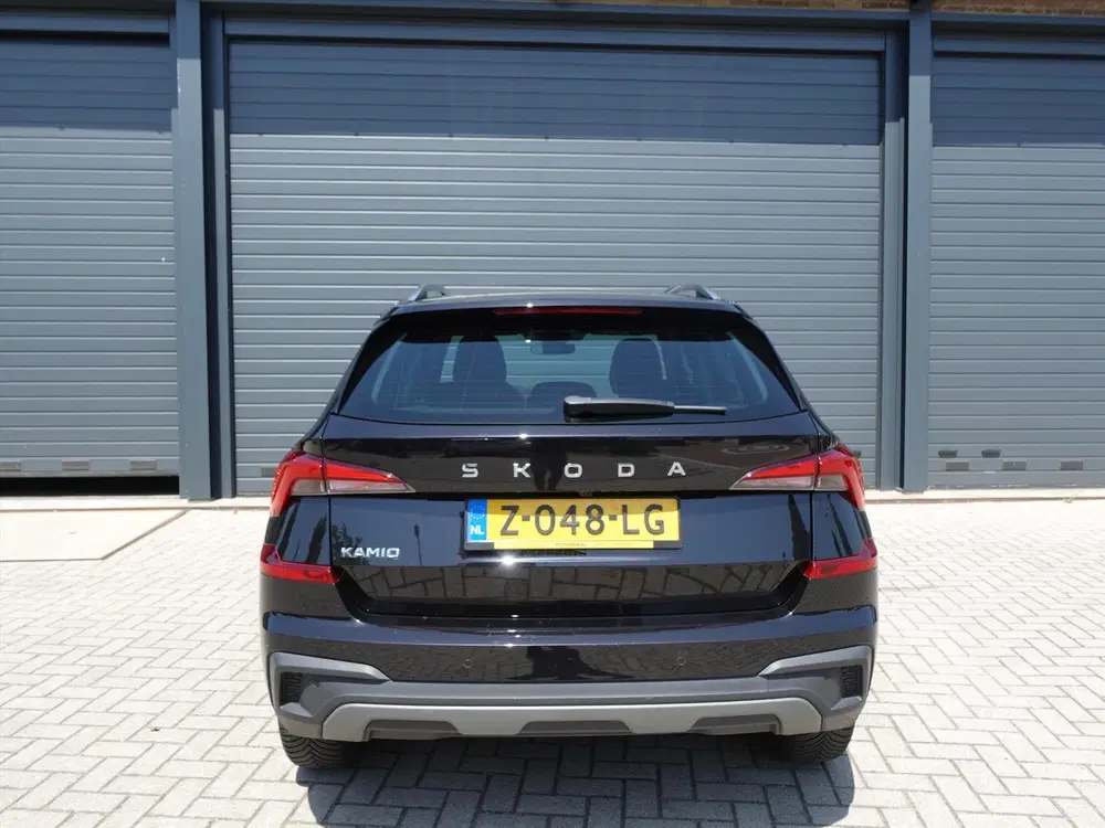 Skoda Kamiq 1.0 TSI DSG-7 Sport Business RIJKLAAR uit 2024, foto 4