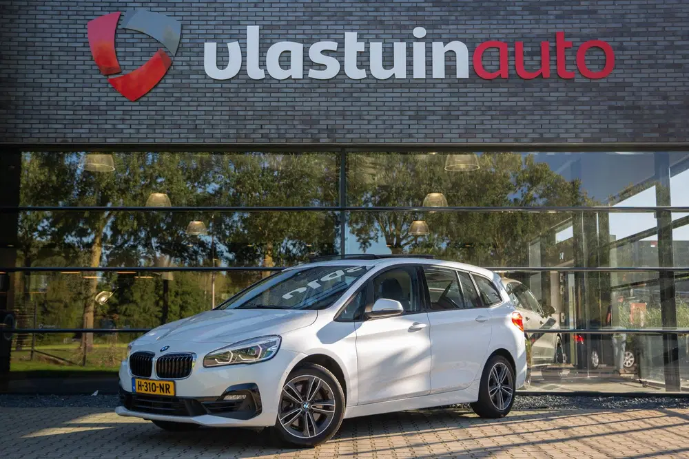 BMW 2-serie 2 Serie Gran Tourer 220i 7p. High Executiv uit 2019