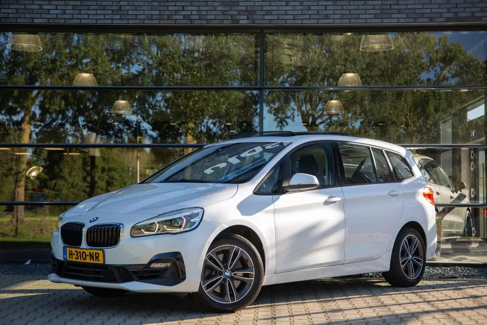 BMW 2-serie 2 Serie Gran Tourer 220i 7p. High Executiv uit 2019, foto 5