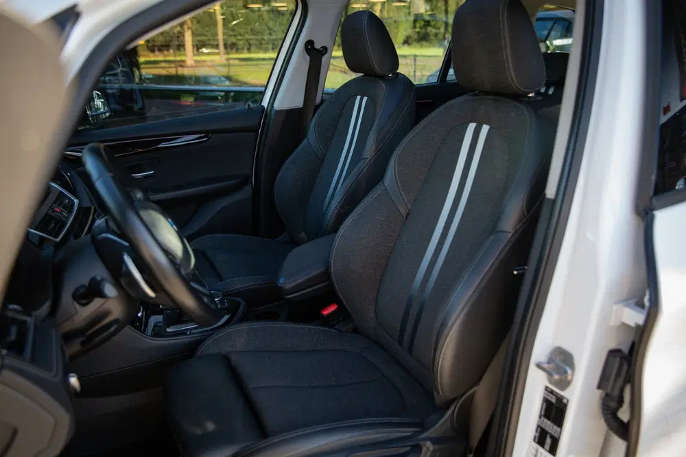 BMW 2-serie 2 Serie Gran Tourer 220i 7p. High Executiv uit 2019, foto 8