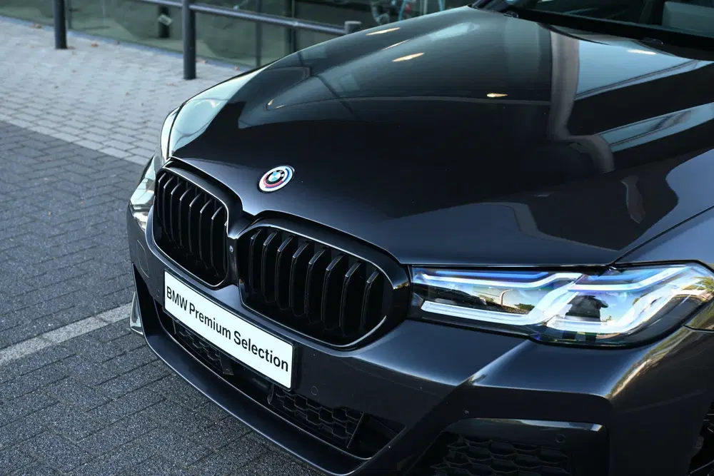 BMW 5-serie 530e High Executive M Sport Automaat uit 2022, foto 14