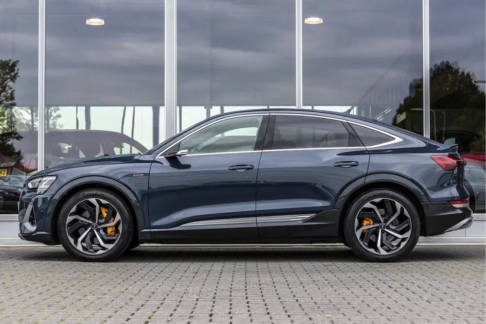 Audi e-tron 55 quattro S edition 95 kWh uit 2020, foto 5