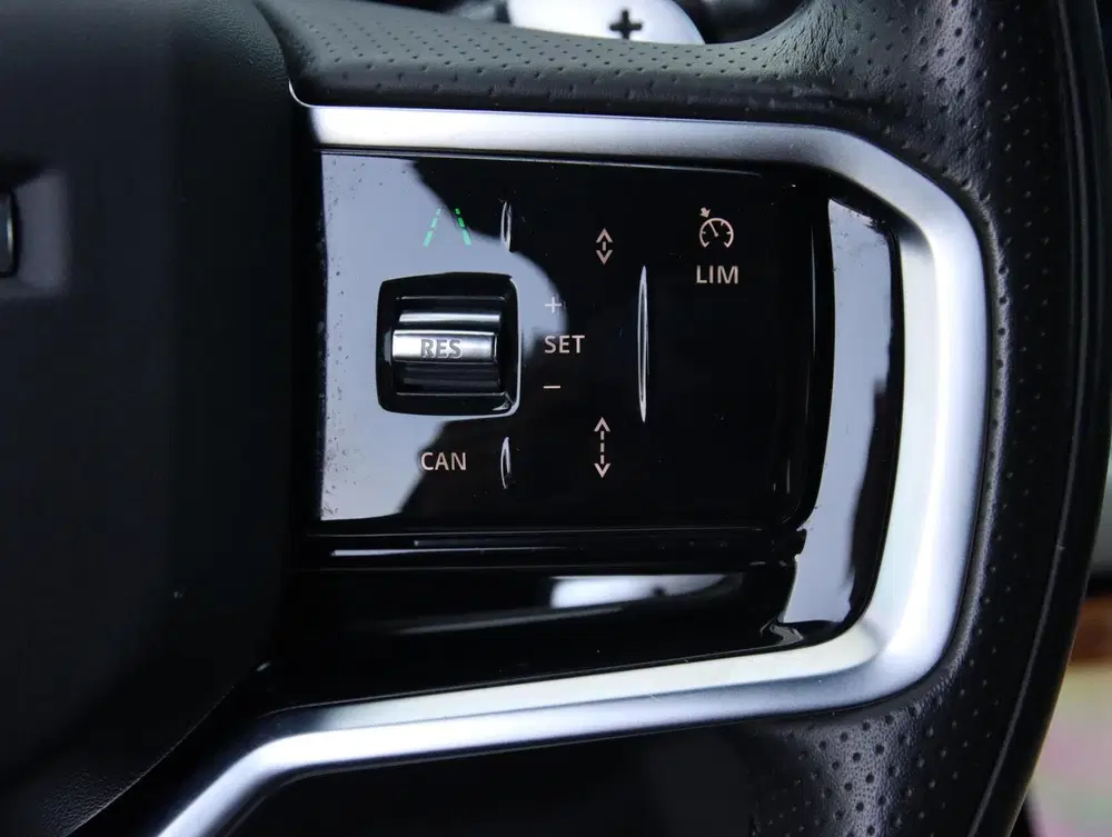 Land Rover Range Rover Velar 2.0 P400e uit 2021, foto 12