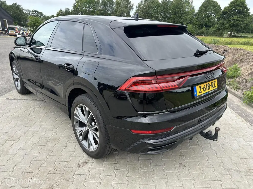 Audi Q8 55 TFSI e quattro Pro Line Plus uit 2021, foto 5