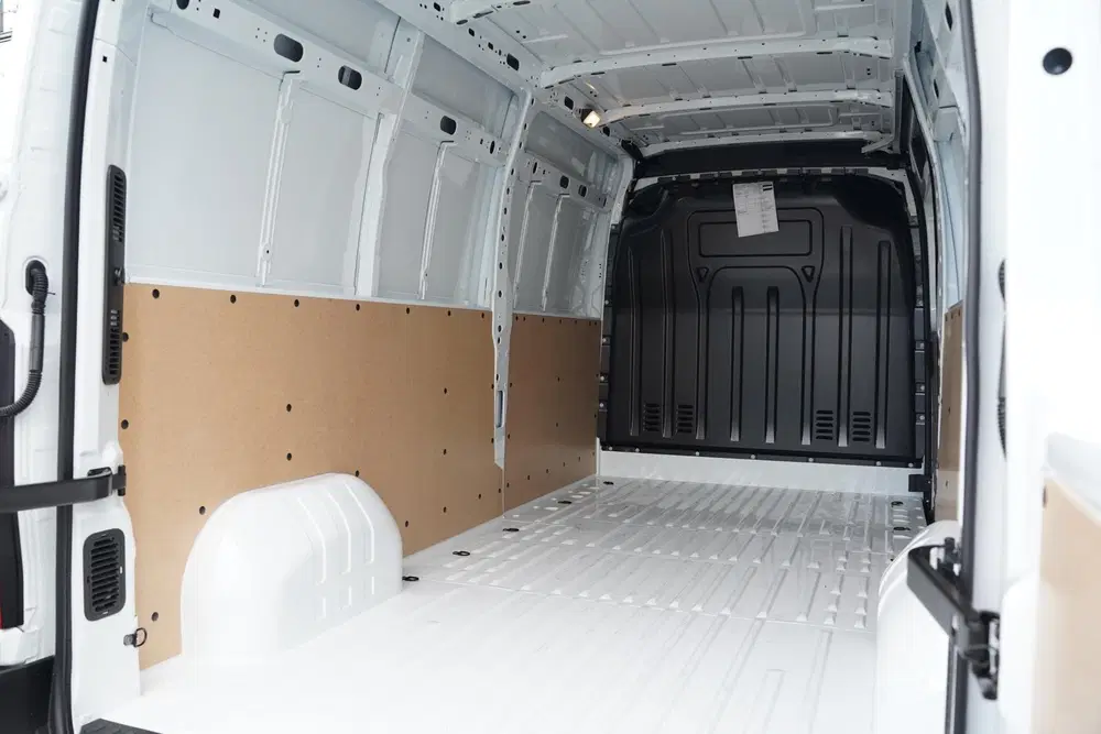 Renault Master 2.3 DCI 135 pk L3H2 Navi uit 2024, foto 14