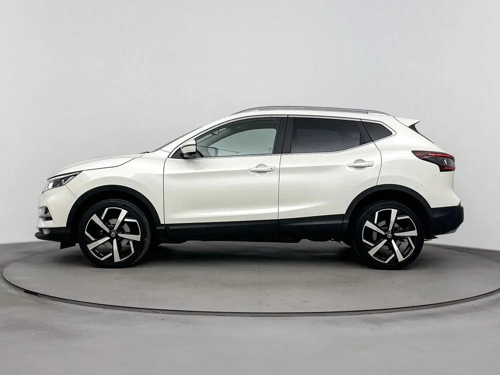 Nissan Qashqai 1.3 DIG-T Premium Edition uit 2021, foto 2