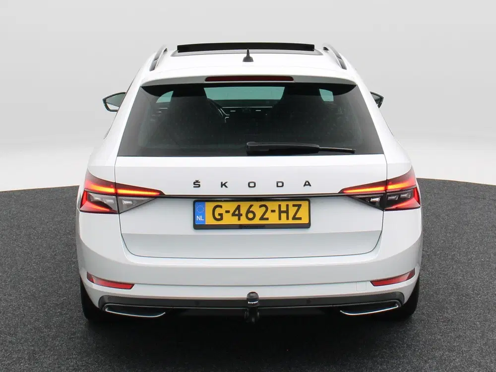 Skoda Superb 1.5 TSi ACT 150 Pk Automaat Sportline Bus uit 2019, foto 5
