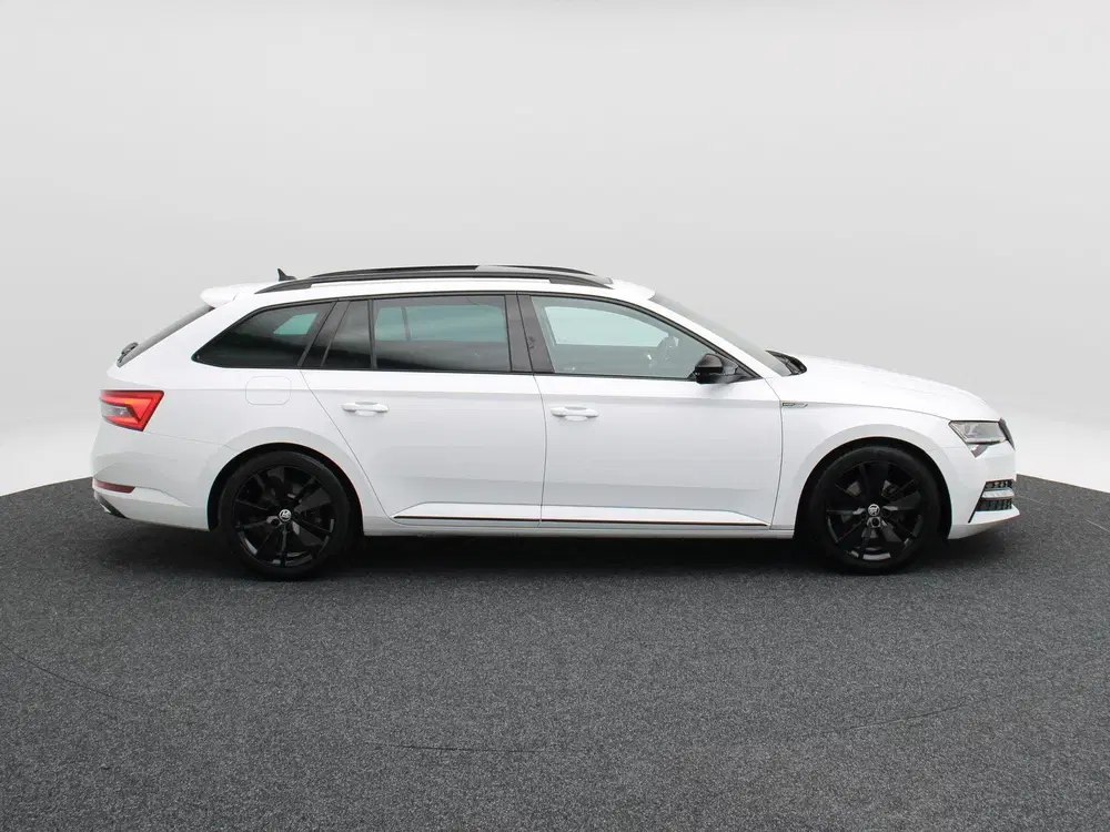 Skoda Superb 1.5 TSi ACT 150 Pk Automaat Sportline Bus uit 2019, foto 6
