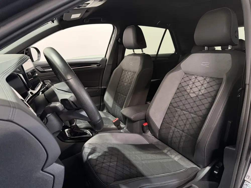 Volkswagen T-Roc 1.5 TSI R-Line uit 2023, foto 10