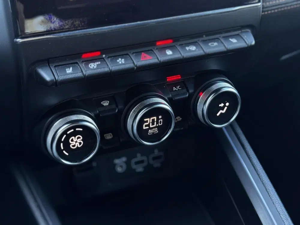 Renault Clio 1.0 TCe Initiale Paris uit 2020, foto 8