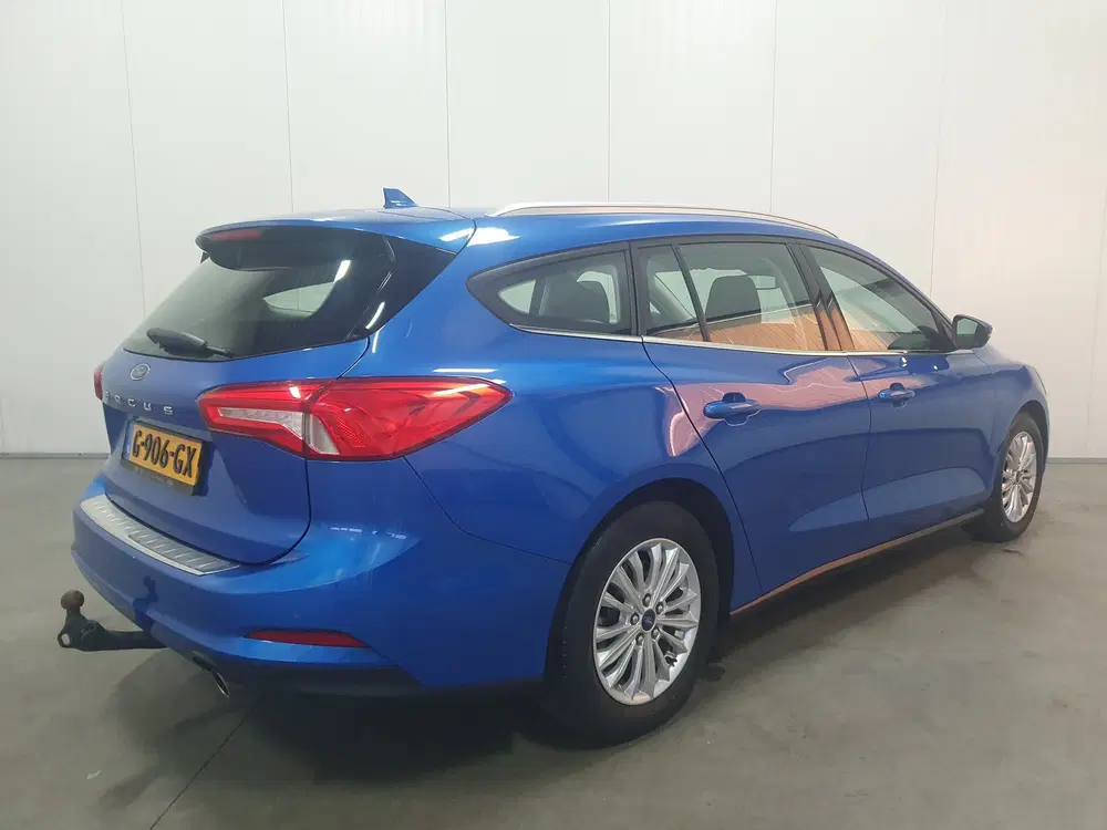 Ford Focus 1.0 EcoBoost Titanium Business NAVI uit 2019, foto 2
