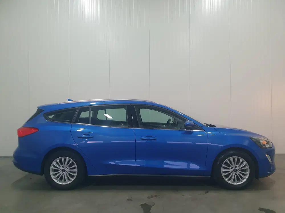 Ford Focus 1.0 EcoBoost Titanium Business NAVI uit 2019, foto 7