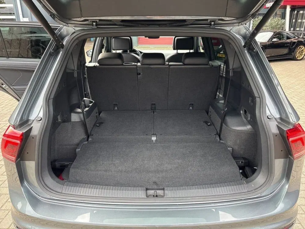 Volkswagen Tiguan ALLSPACE 2.0 TSI 4M R-LINE 7P. LEDER uit 2022, foto 10