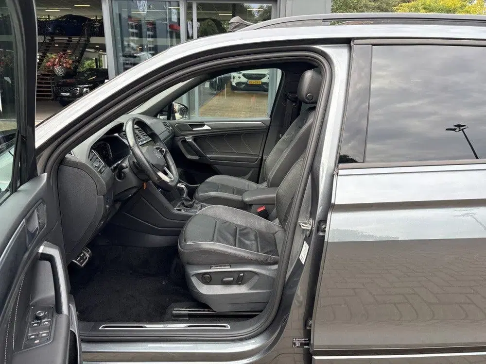 Volkswagen Tiguan ALLSPACE 2.0 TSI 4M R-LINE 7P. LEDER uit 2022, foto 11