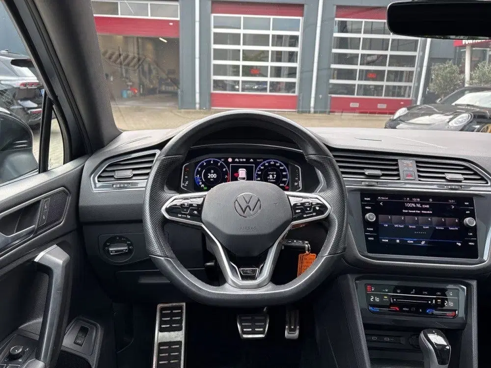 Volkswagen Tiguan ALLSPACE 2.0 TSI 4M R-LINE 7P. LEDER uit 2022, foto 13