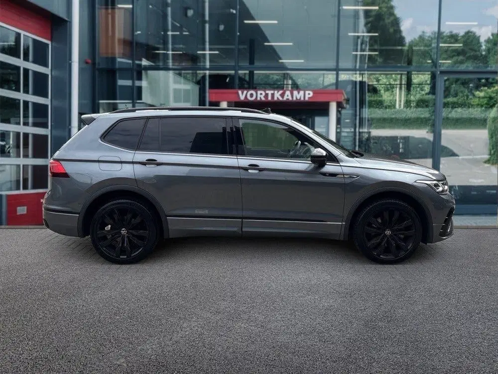 Volkswagen Tiguan ALLSPACE 2.0 TSI 4M R-LINE 7P. LEDER uit 2022, foto 4