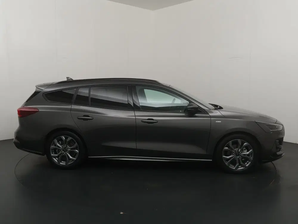 Ford Focus EcoBoost Hybrid 155 pk ST Line X uit 2025, foto 6