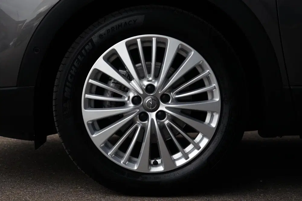 Opel Grandland 1.2 Turbo Innovation NL uit 2020, foto 3