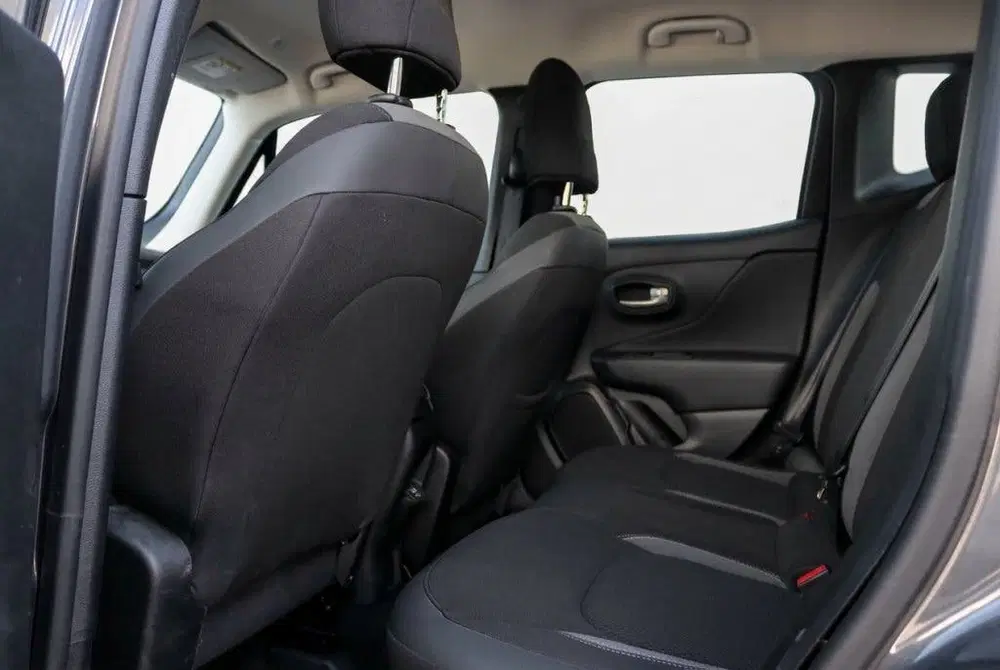 Jeep Renegade 4xe PHEV Plug-in hybrid Limited uit 2023, foto 12