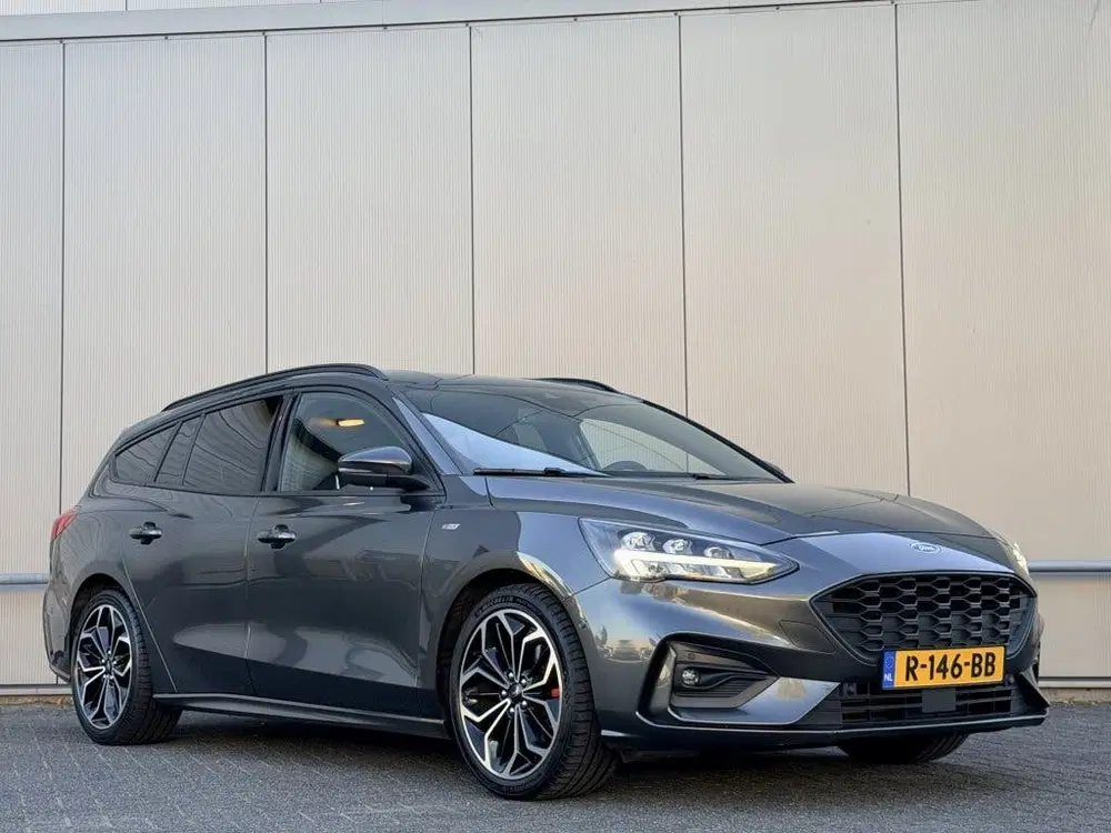 Ford Focus 1.5 ST Line uit 2020, foto 3