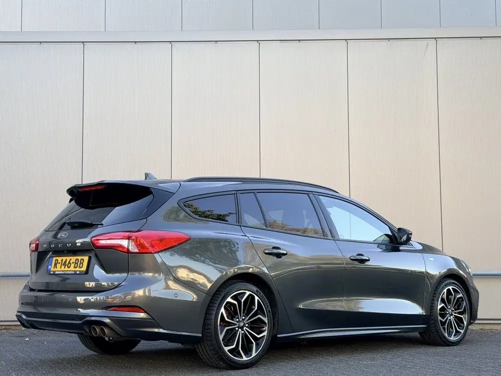 Ford Focus 1.5 ST Line uit 2020, foto 5