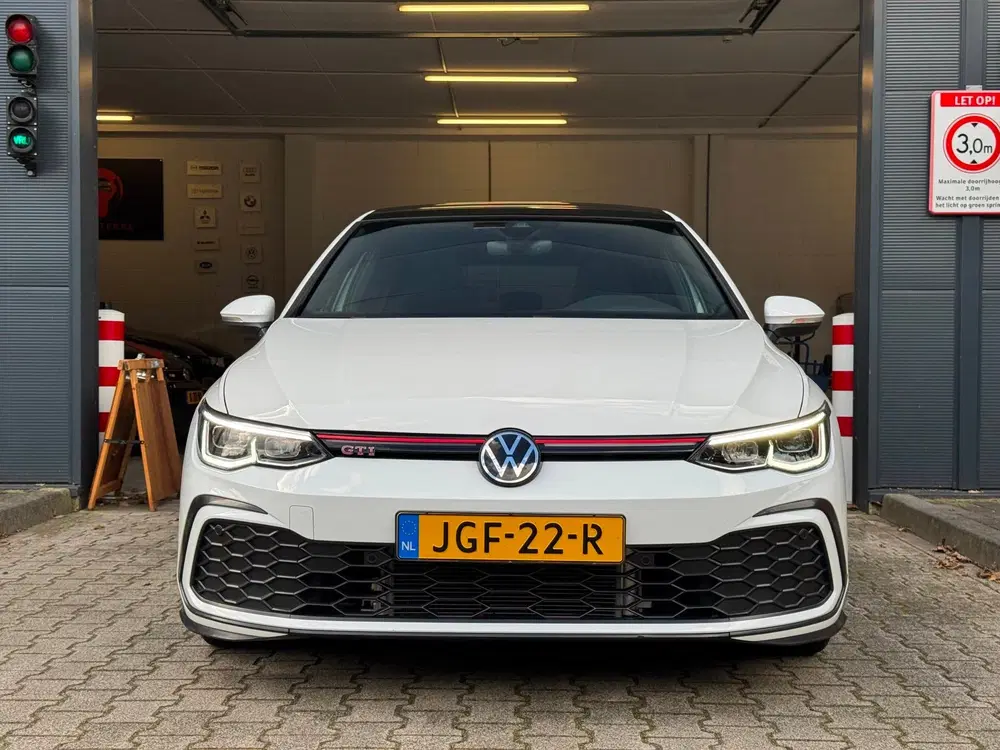 Volkswagen Golf 2.0 TSI GTI uit 2023, foto 3