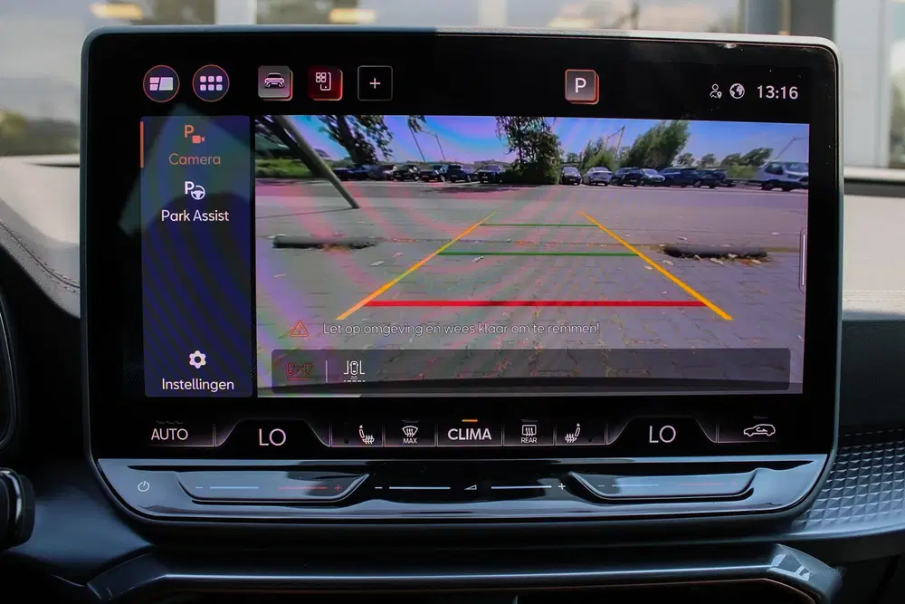 Cupra Leon 1.5 eTSI Business Edition NAVI CAMERA SFEE uit 2025, foto 10