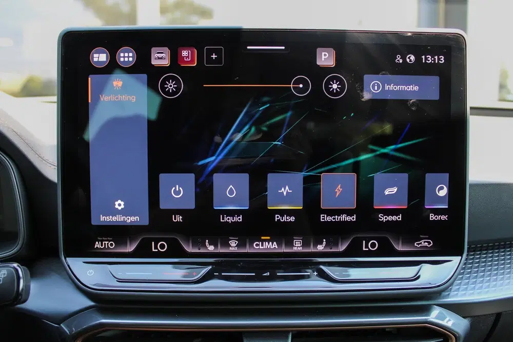 Cupra Leon 1.5 eTSI Business Edition NAVI CAMERA SFEE uit 2025, foto 13