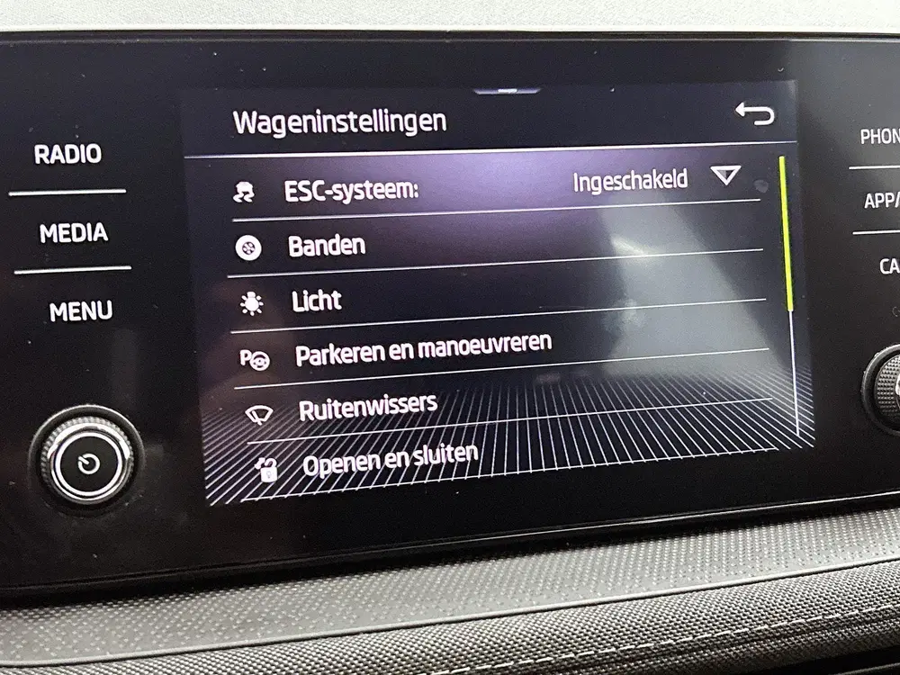 Skoda Fabia 1.0 TSI Business Edition uit 2022, foto 9