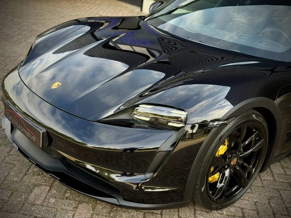 Porsche Taycan 4 93 kWh PANO uit 2022, foto 3