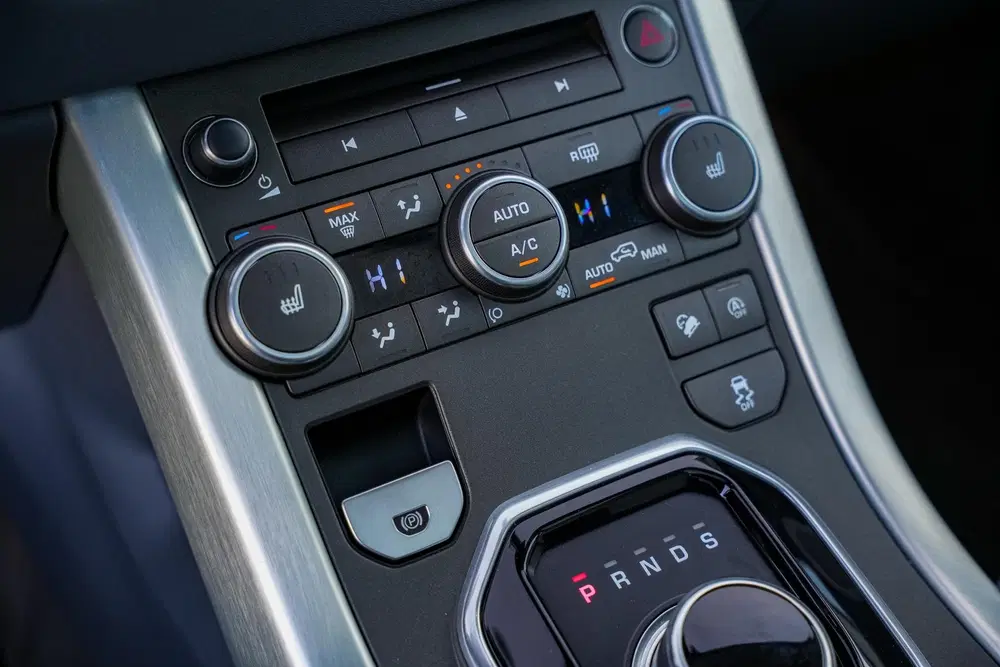 Land Rover Range Rover Evoque 2.0 Si4 HSE Dynamic Panodak Me uit 2019, foto 15