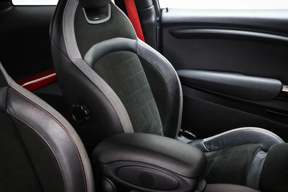 Mini John Cooper Works 2.0 John Cooper Works GP uit 2020, foto 11