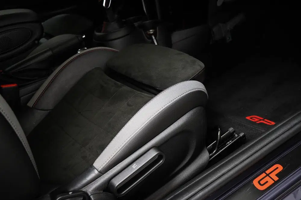 Mini John Cooper Works 2.0 John Cooper Works GP uit 2020, foto 12
