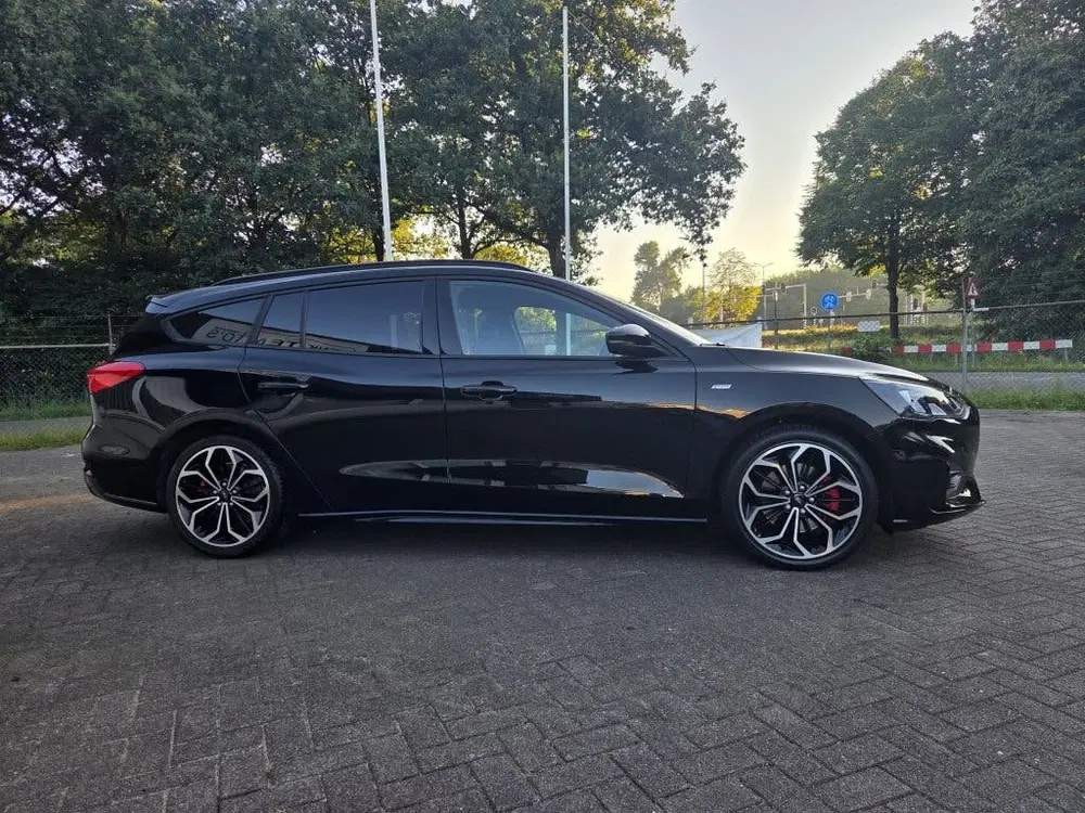 Ford Focus 1.5 EcoB. ST L. Bns Automaat Climatronic C uit 2021, foto 9