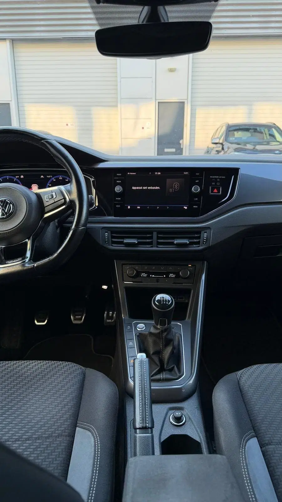 Volkswagen Polo 1.0 TSI 3x R-line -Key less uit 2019, foto 11