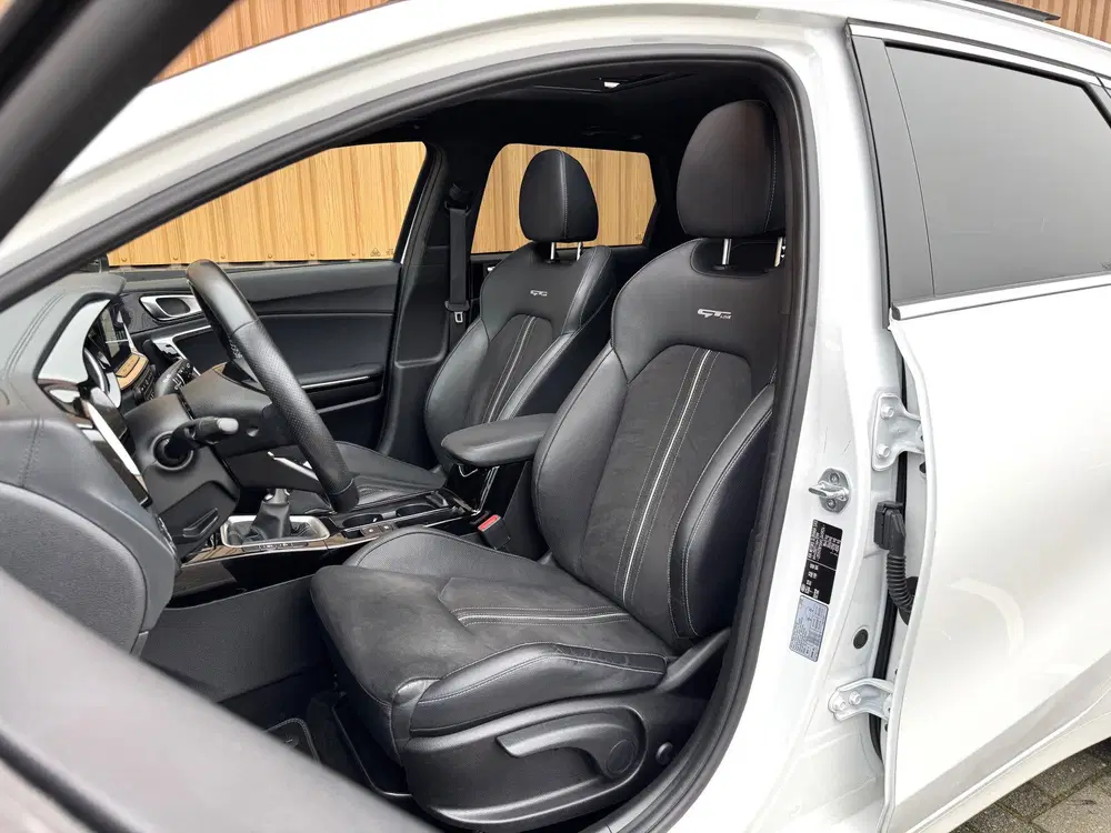 Kia Ceed 1.0 T-GDi GT-Line uit 2019, foto 9
