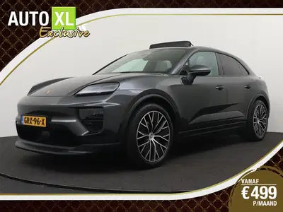 Porsche Macan 4 100 kWh (98%SOH) Pano Trekhaak SportChro uit 2024