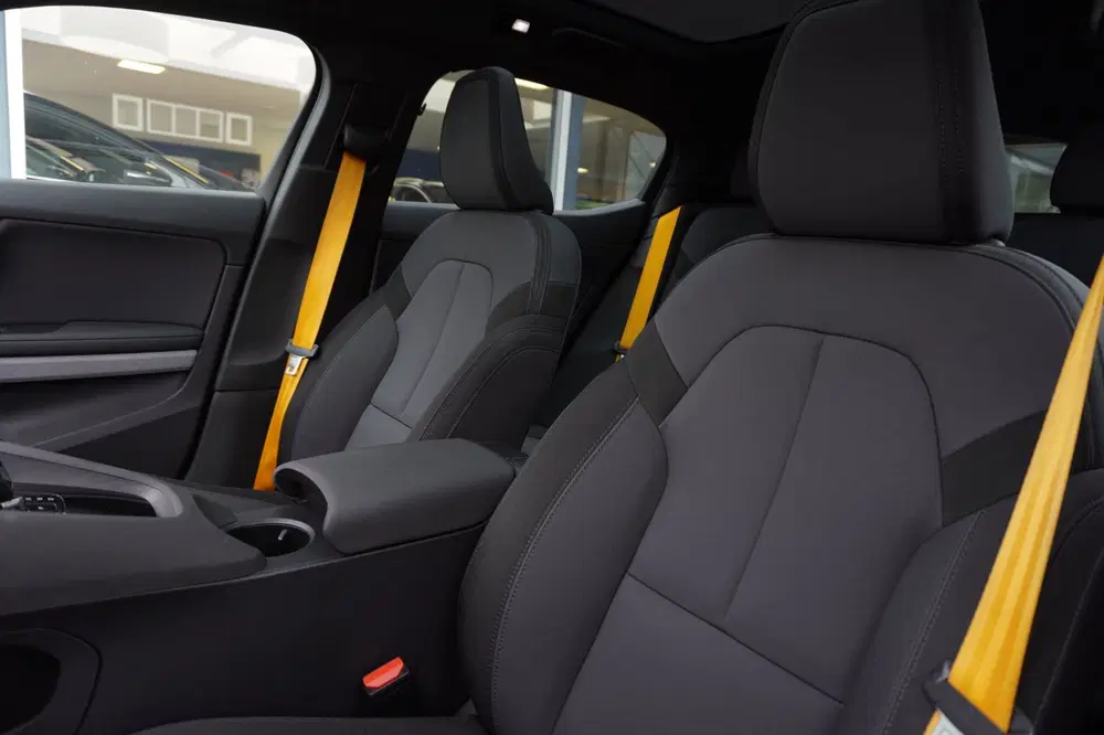 Polestar 2 Long Range Dual Motor Launch Edition 78kWh uit 2021, foto 13