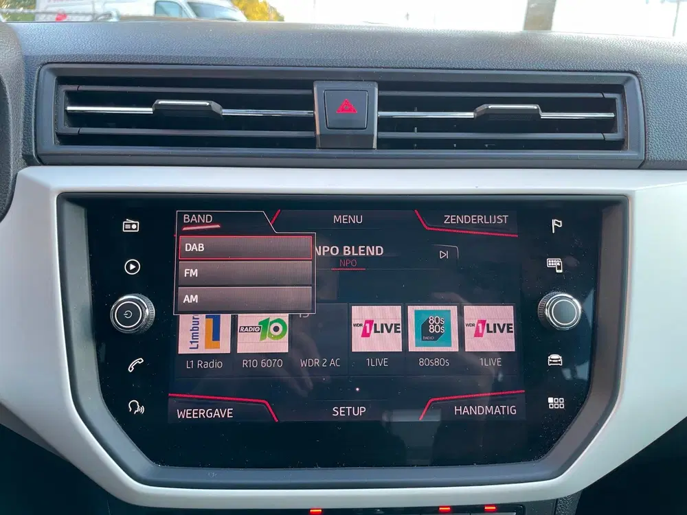SEAT Arona 1.0 TSI Xcellence APK10-2028 NAP CRUISECON uit 2019, foto 14