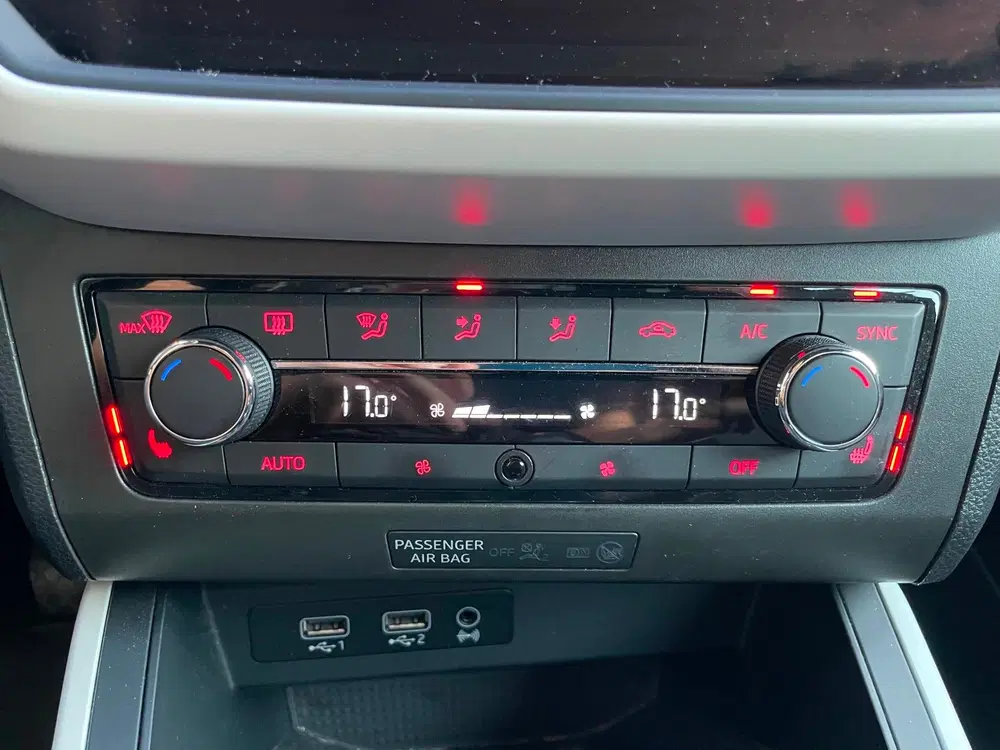 SEAT Arona 1.0 TSI Xcellence APK10-2028 NAP CRUISECON uit 2019, foto 15