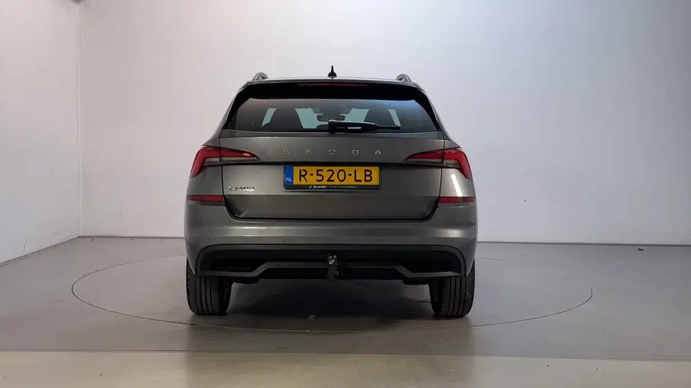 Skoda Kamiq 1.0 TSI Sport Business Virtual Cockpit Tre uit 2022, foto 10