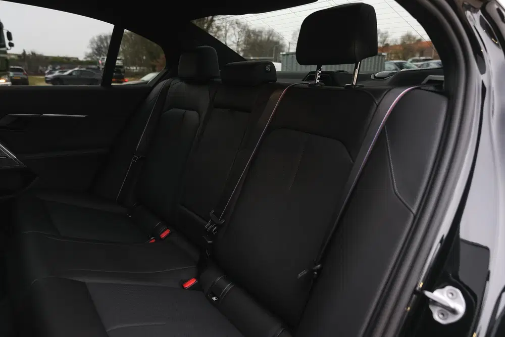 BMW i5 eDrive40 M Sport uit 2026, foto 11