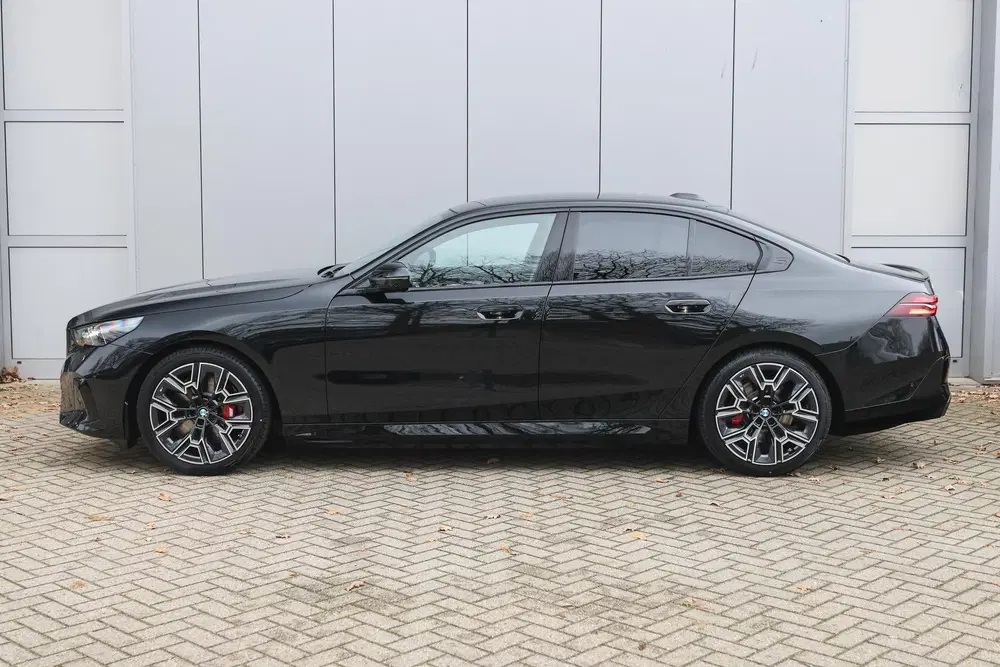 BMW i5 eDrive40 M Sport uit 2026, foto 7